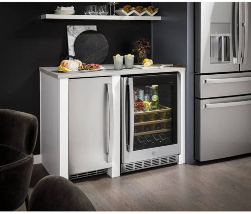 GE 15" Custom Panel Nugget Ice Maker - Image 9