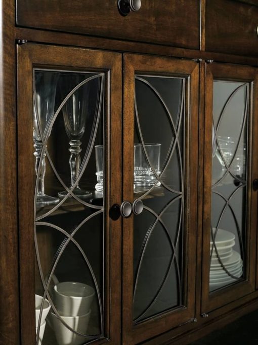 Hooker Furniture Dining Room Palisade Buffet - Image 3
