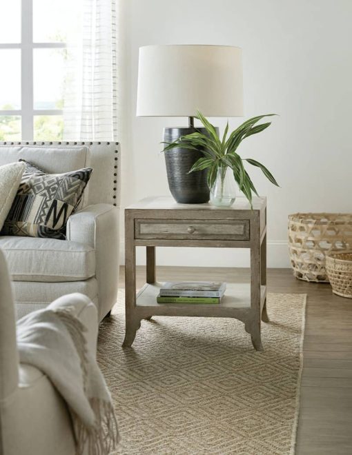 Hooker Furniture Living Room Alfresco Piazza End Table - Image 3
