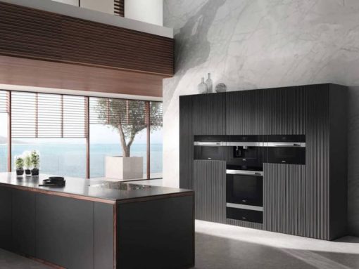 Miele CVA 7845 24" Clean Touch Black Steel Built-In Coffee System - Image 3