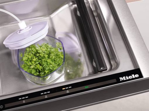 Miele EVS 7010 AM 24" Obsidian Black Handleless Vacuum Sealing Drawer - Image 3