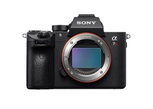Sony a7R III Camera Body With 42.4MP 35mm Full-frame Image Sensor