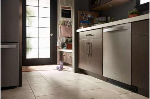 Whirlpool 24" Fingerprint Resistant Stainless Steel Dishwasher With Third Level Rack - Image 4