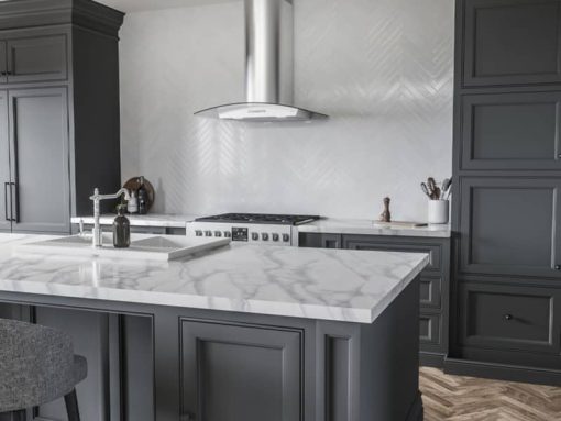 Zephyr Milano 36" Stainless Steel & Glass Wall Hood - Image 4