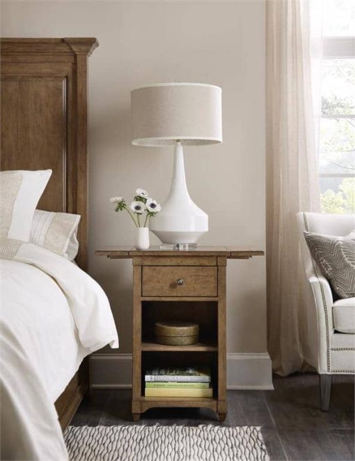 Hooker Furniture Bedroom Montebello Telephone Table - Image 8