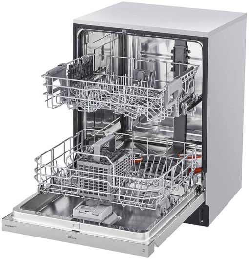 LG Stainless Steel Front Control Smart Wi-Fi Enabled Dishwasher with QuadWash - Image 7