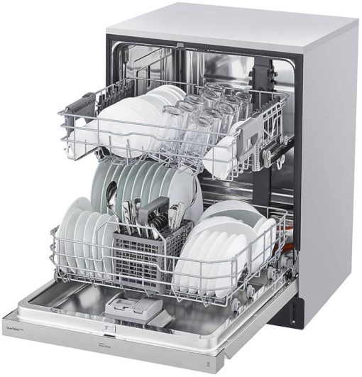 LG Stainless Steel Front Control Smart Wi-Fi Enabled Dishwasher with QuadWash - Image 6
