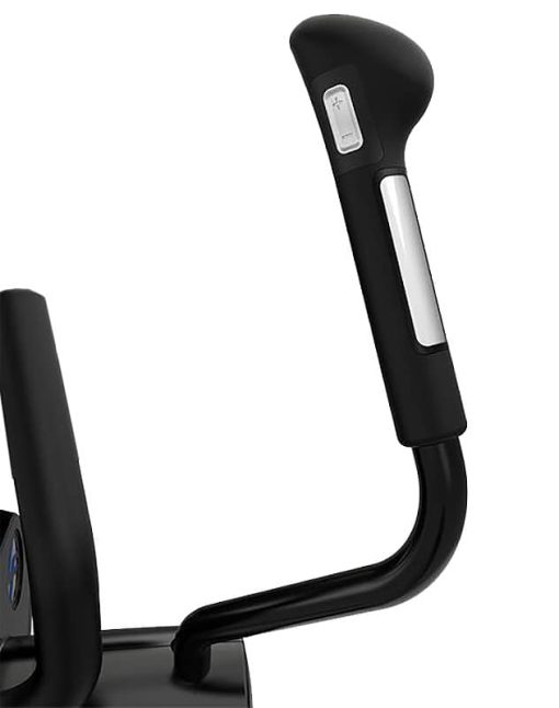 Life Fitness Club Series+ Elliptical Cross-Trainer With SE3 Console - Image 3