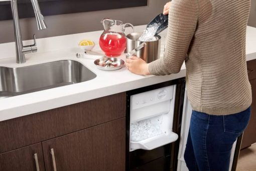 Whirlpool 15" Black Icemaker With Clear Ice Technology - Image 6