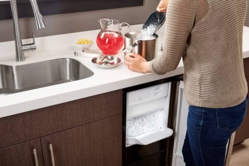 Whirlpool 15" Fingerprint Resistant Stainless Steel Icemaker With Clear Ice Technology - Image 6