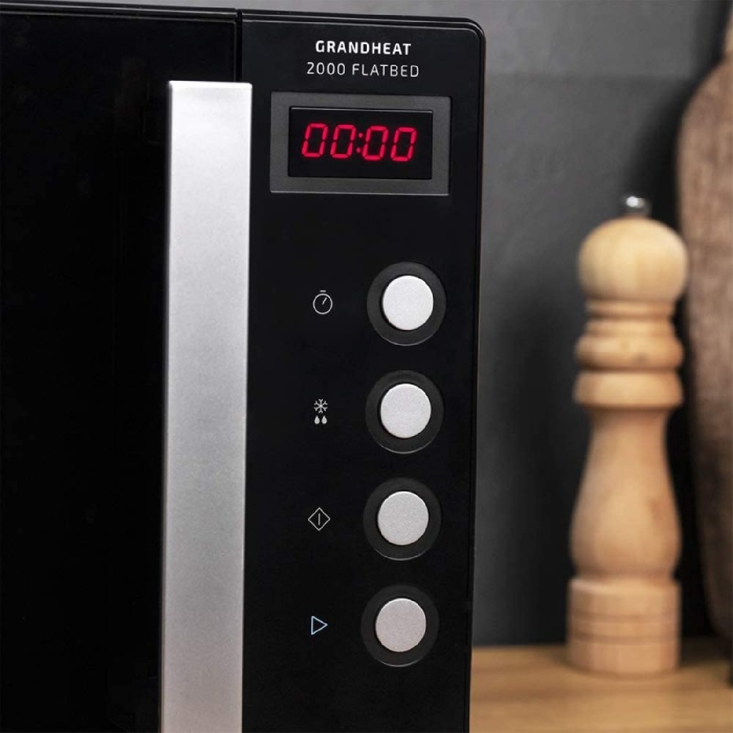 GrandHeat 2000 Flatbed Black - Image 3