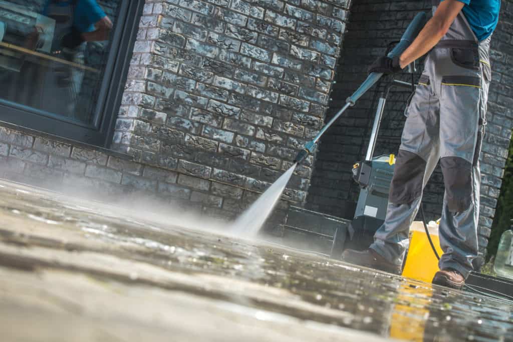 Pressure Washing In Los Angeles for Driveways and Patios