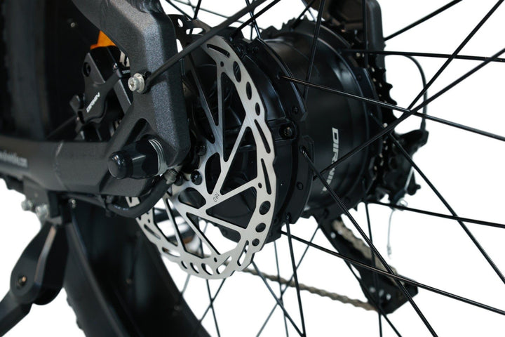 Can Dirwin hunting eBikes carry heavy gear on uneven trails?