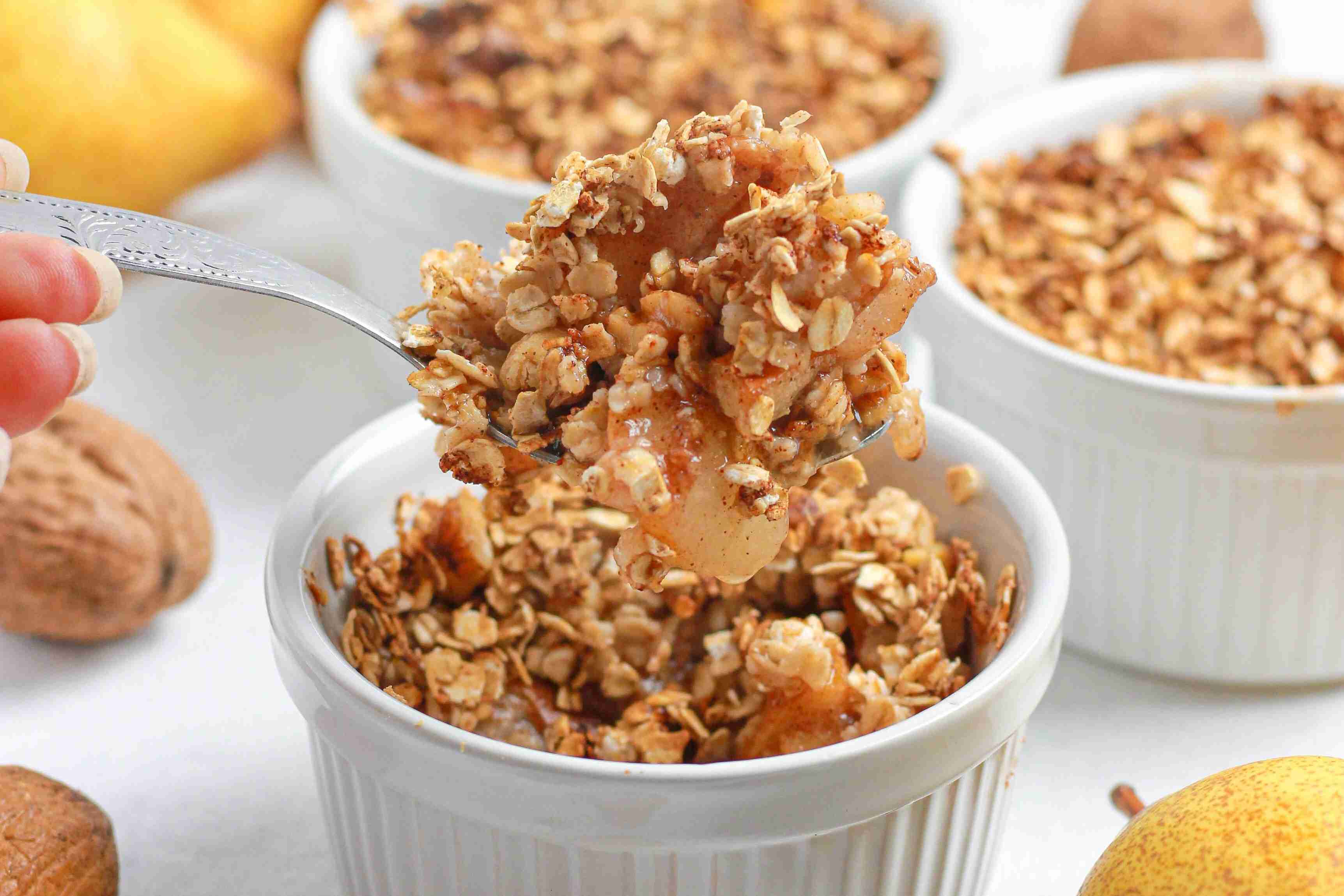 healthy apple crumble