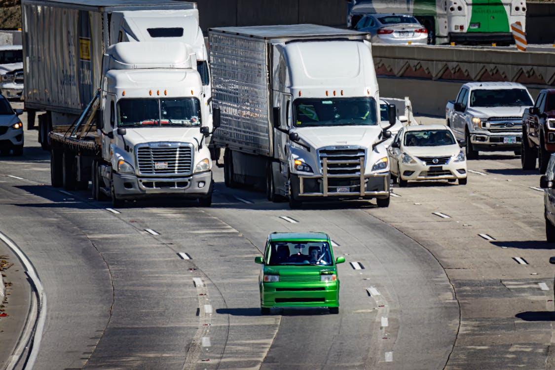 Why Choose a Sacramento Truck Accident Lawyer for Your Case