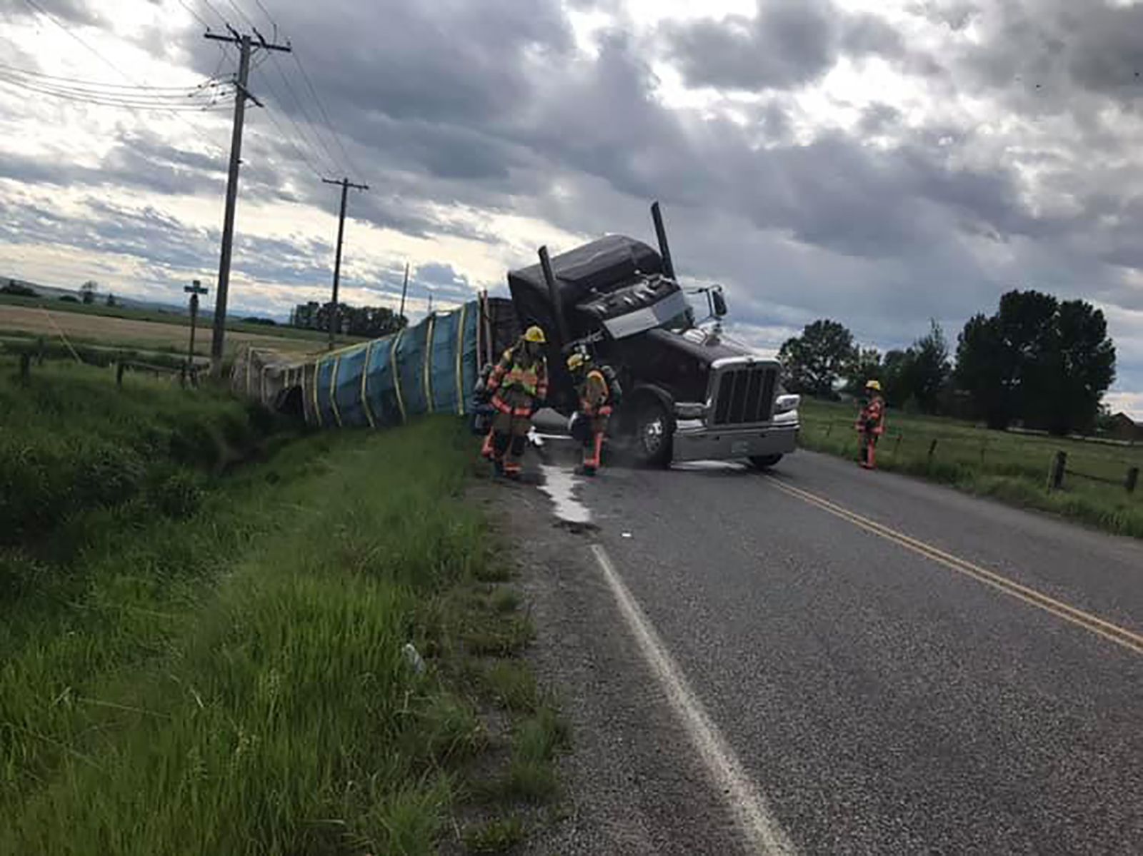 Why Choose a Sacramento Truck Accident Lawyer for Your Case