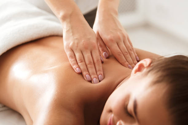 What is Decompression Therapy Massage in Aurora