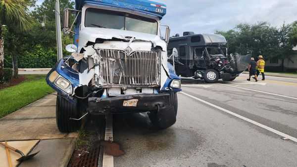 Why You Need a Sacramento Truck Accident Lawyer Near Me After a Crash