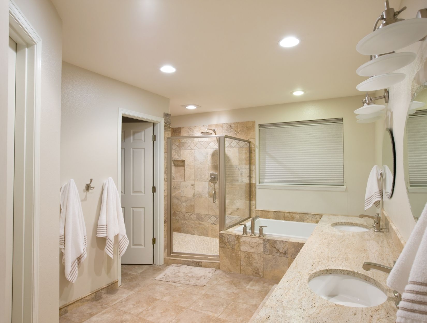 Are recurring cleaning services discounted for regular clients?