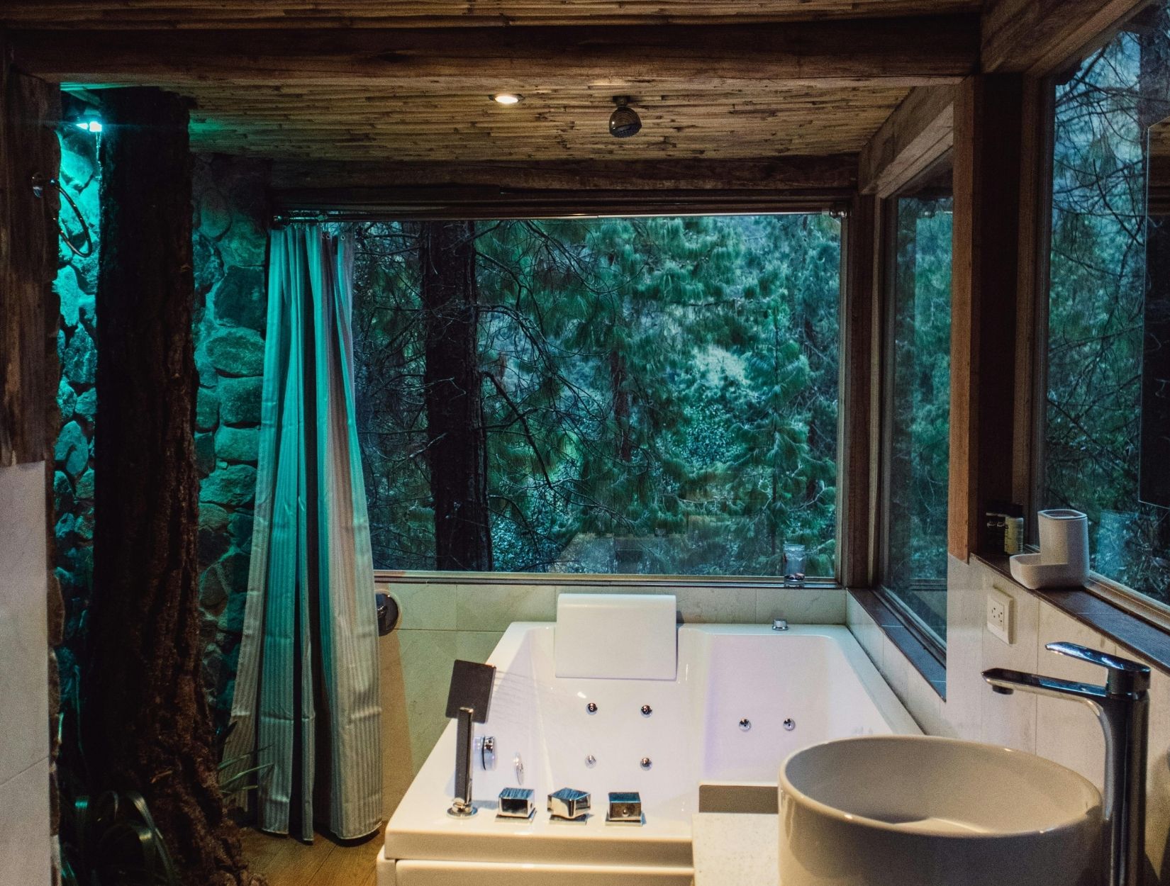 Do you provide eco-friendly cleaning for sensitive surfaces?
