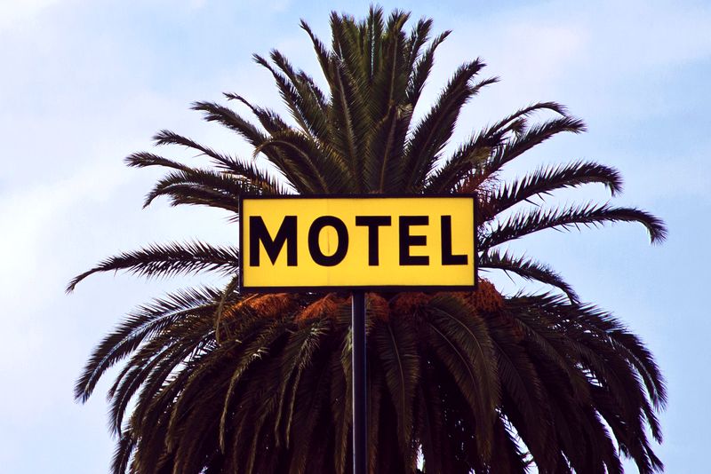 What facilities do motels have?