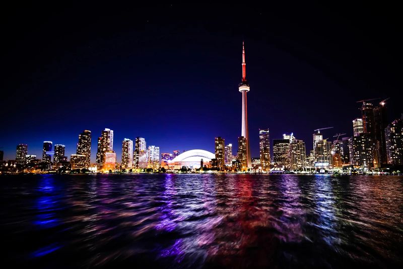 How to invest money in Canada? How to invest money in Canada?