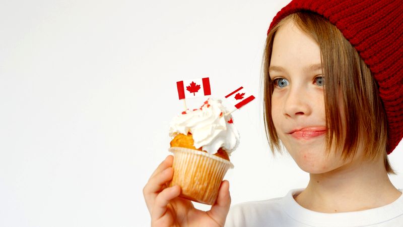 How to invest $10,000 dollars in Canada? How to invest $10,000 dollars in Canada?