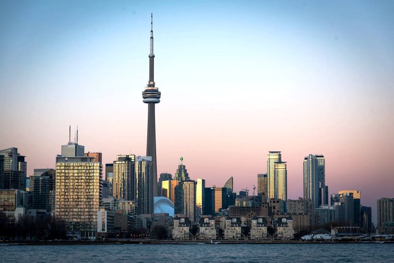 Is Canada a good country to start a business? Is Canada a good country to start a business?
