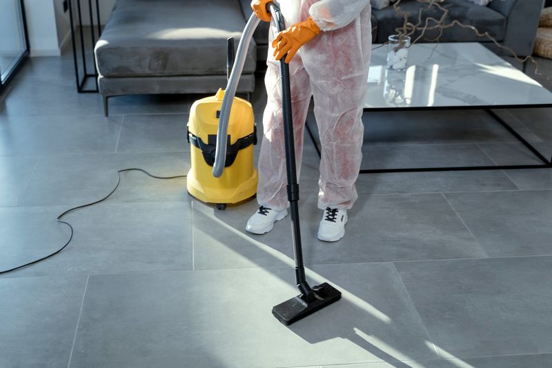 What are the three 3 most common ways to clean carpet? What are the three 3 most common ways to clean carpet?