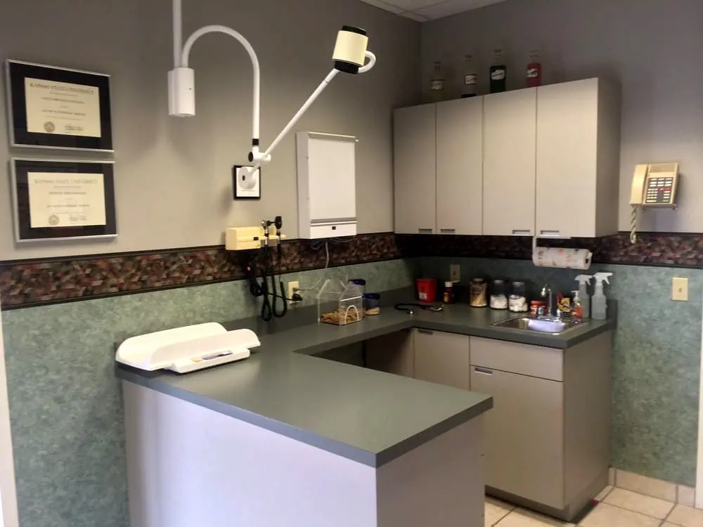 College Boulevard Animal Hospital College Boulevard Animal Hospital