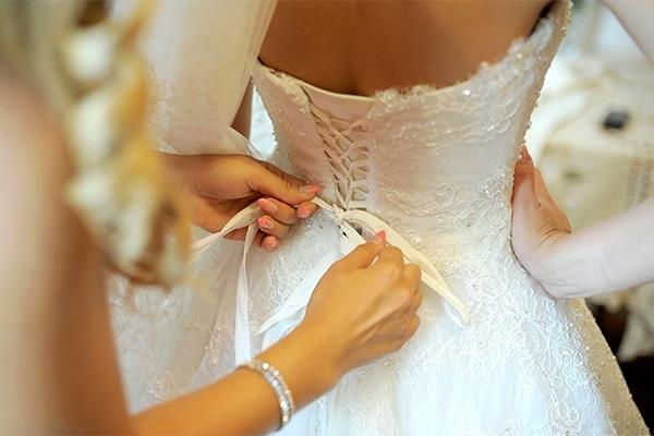 Las mejores siluetas de vestidos de novia por tipo de cuerpo