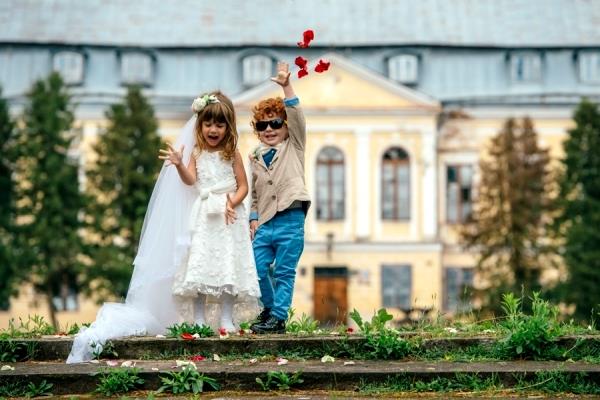 Wie man entscheidet, ob man Kinder zu seiner Hochzeit einlädt?