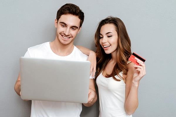 Consejos sobre tarjetas de crédito para recién casados