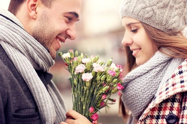 Kostenlose Möglichkeiten, Ihre Liebe zu einem Ehepartner am Valentinstag zu zeigen.