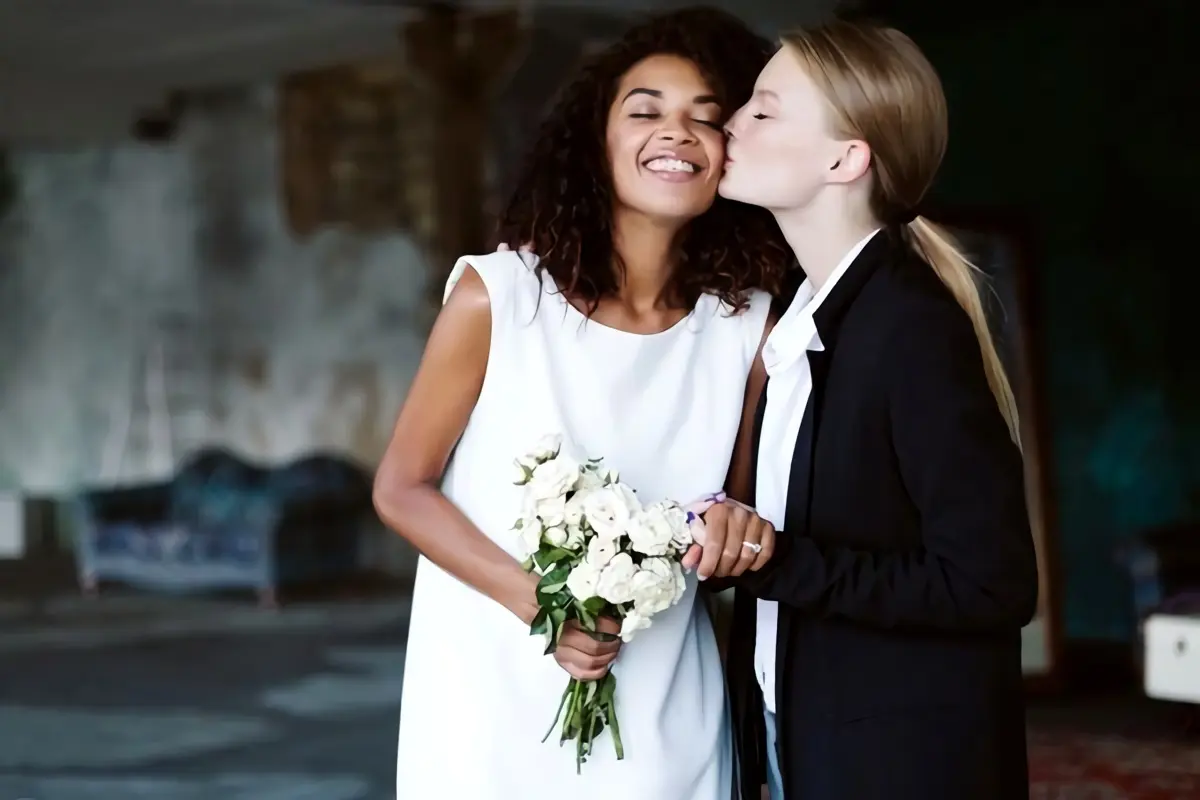 6 consejos de estilo para las novias en una boda del mismo sexo