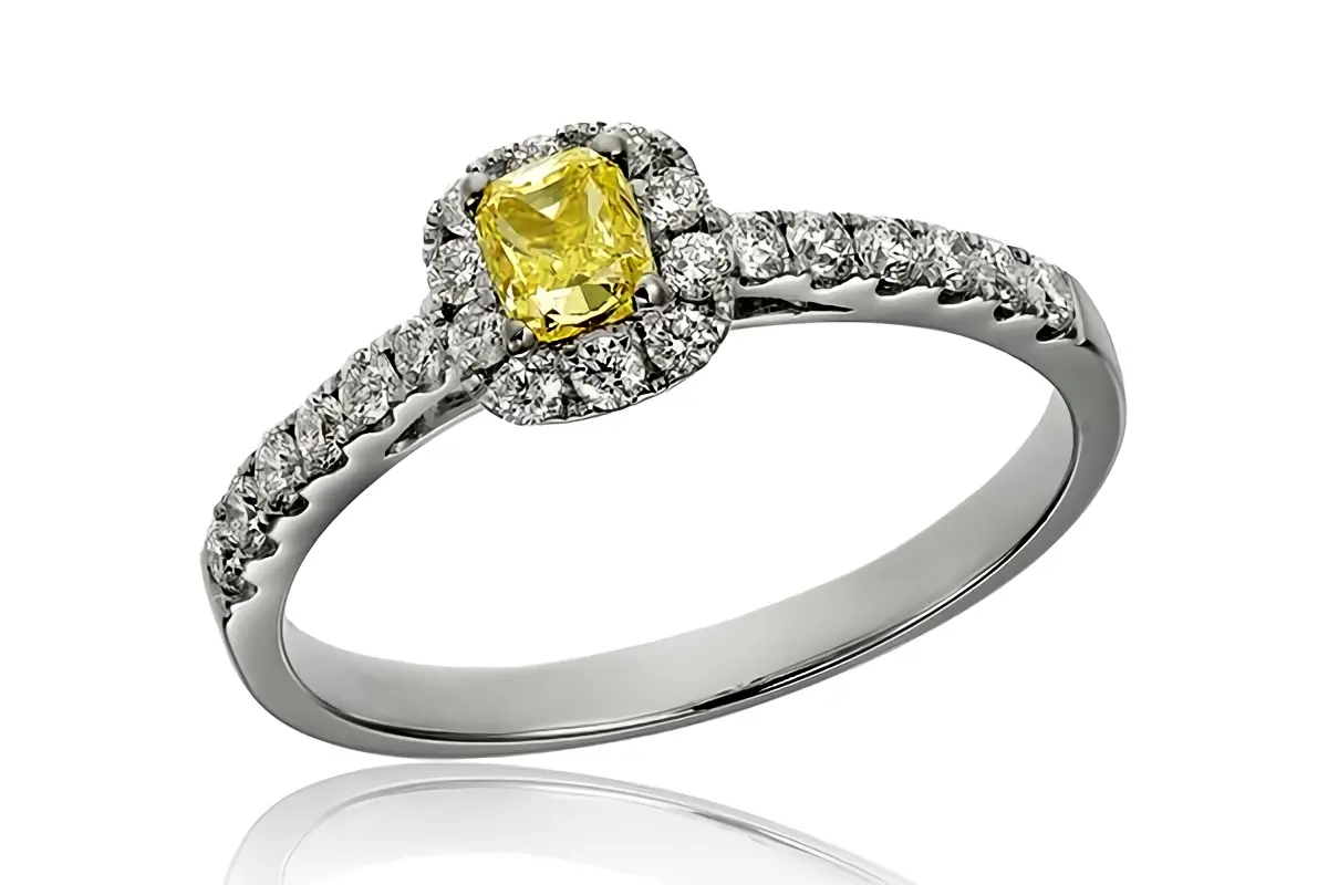 Ringe aus gemischten Steinen: Diamanten und Edelsteine