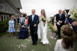 Die ehemalige erste Tochter Barbara Bush heiratet in einer privaten Feier in Maine.