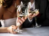 Wie Sie Wein mit Ihrem Hochzeitsmenü kombinieren