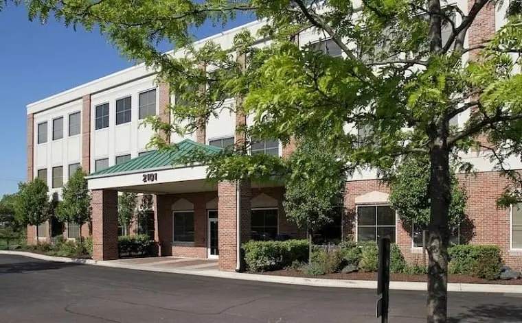 Bannockburn Chiropractic & Sports Injury Center Bannockburn Chiropractic & Sports Injury Center