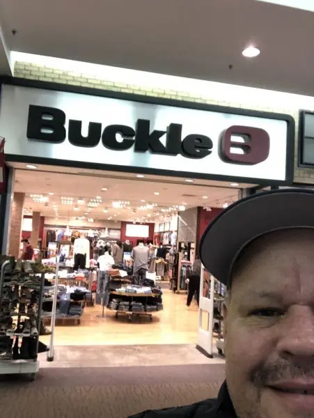 Buckle Buckle