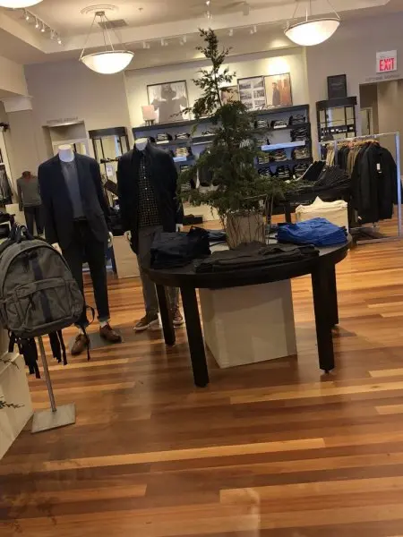 Banana Republic Banana Republic