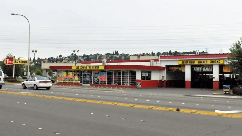 Les Schwab Tire Center Les Schwab Tire Center