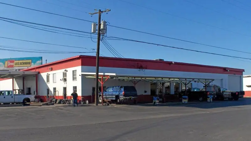Les Schwab Tire Center Les Schwab Tire Center