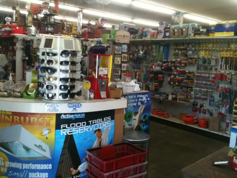 Archie's Hardware Archie's Hardware