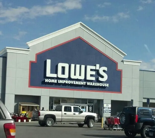 Lowe's Lowe's