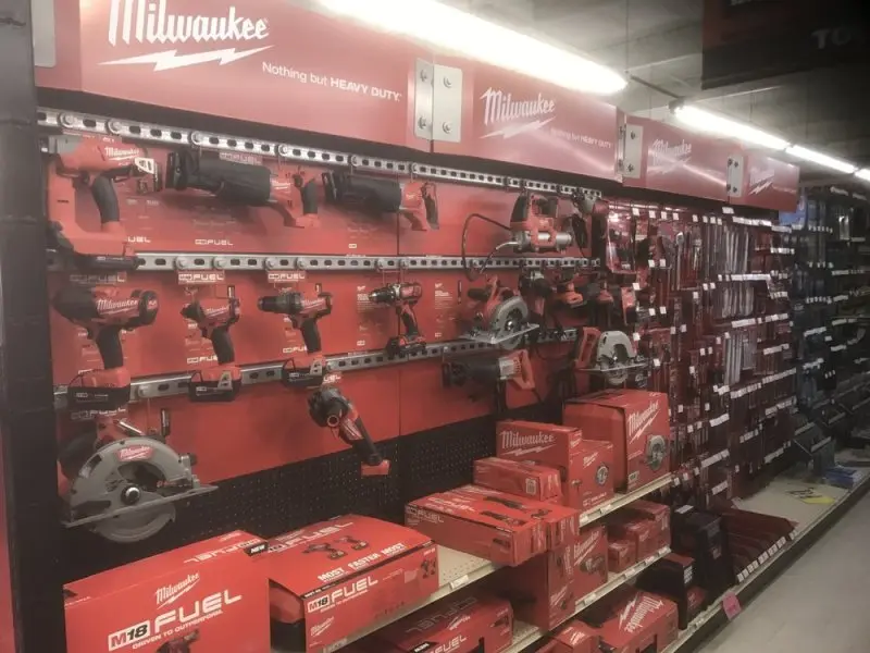 Howard's Hardware Hank Howard's Hardware Hank