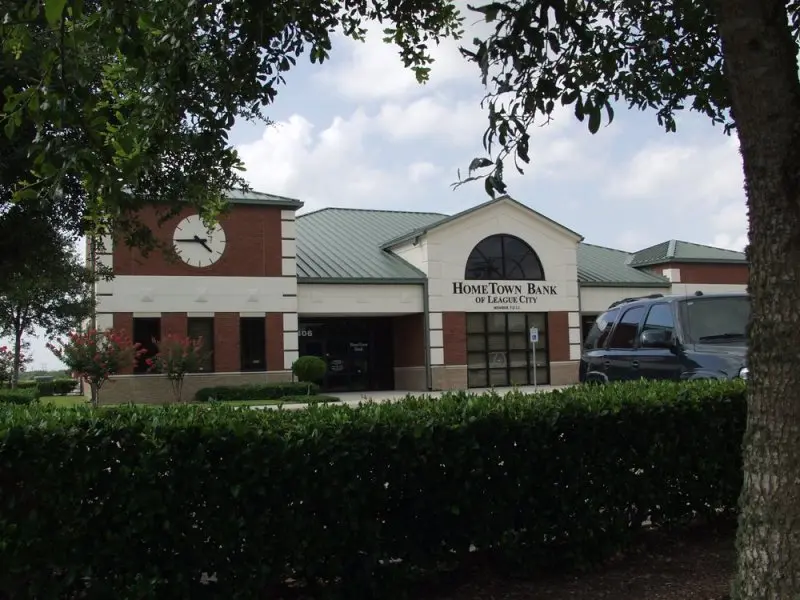 HomeTown Bank of League City HomeTown Bank of League City