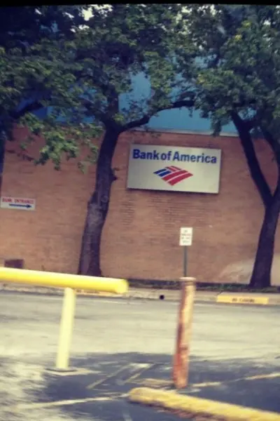 Bank of America (with Drive-thru ATM) Bank of America (with Drive-thru ATM)