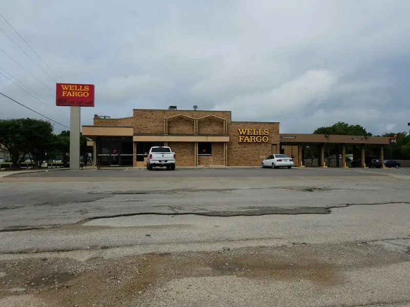 Wells Fargo Bank Wells Fargo Bank