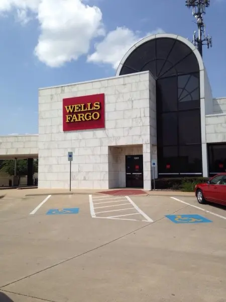 Wells Fargo Bank Wells Fargo Bank
